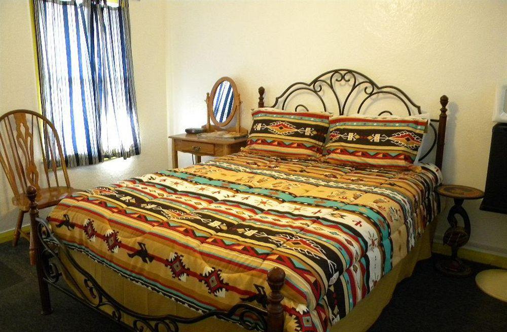 Grand Motel Вильямс Экстерьер фото