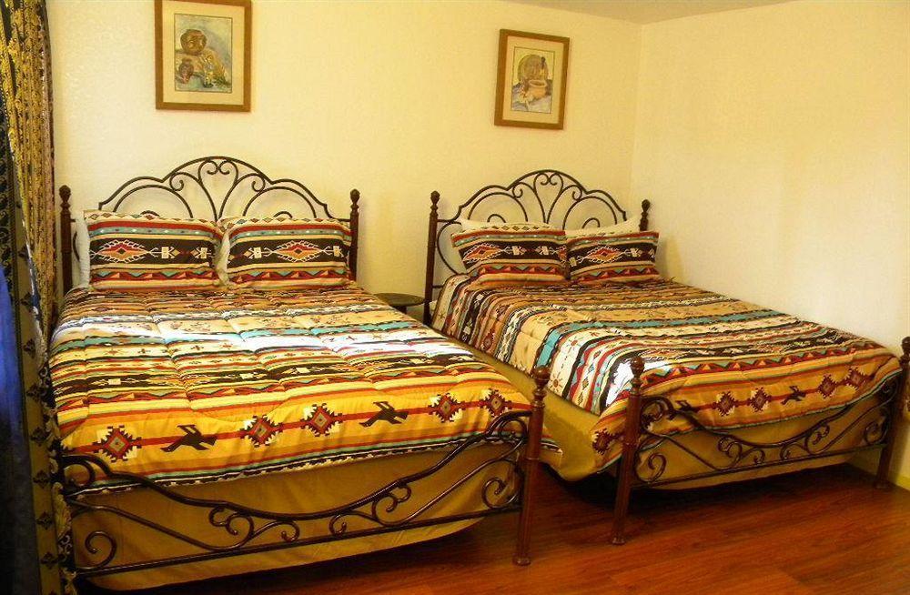Grand Motel Вильямс Экстерьер фото